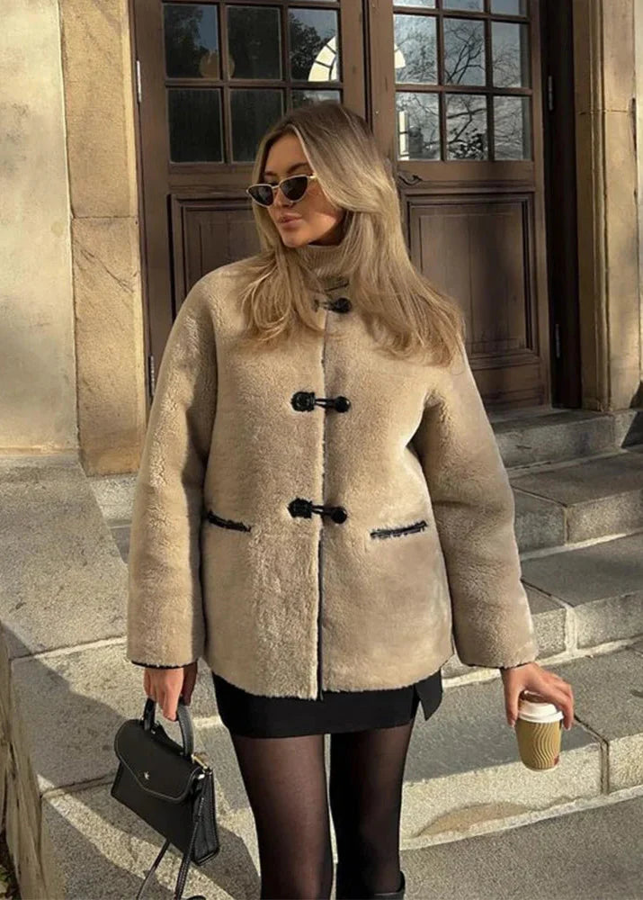 GENEVIÈVE | The All-Season Jacket