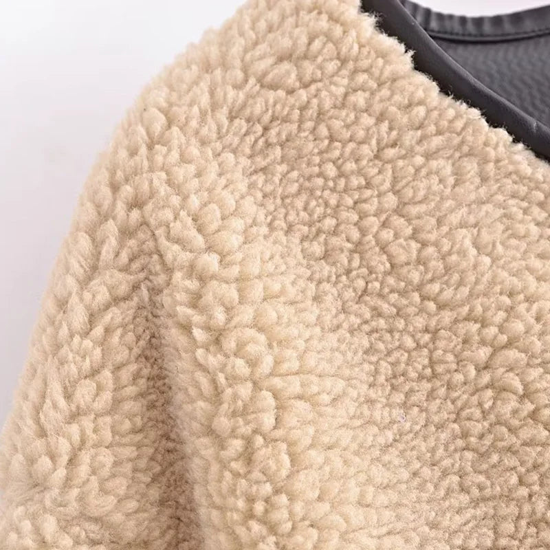 GENEVIÈVE | The All-Season Jacket